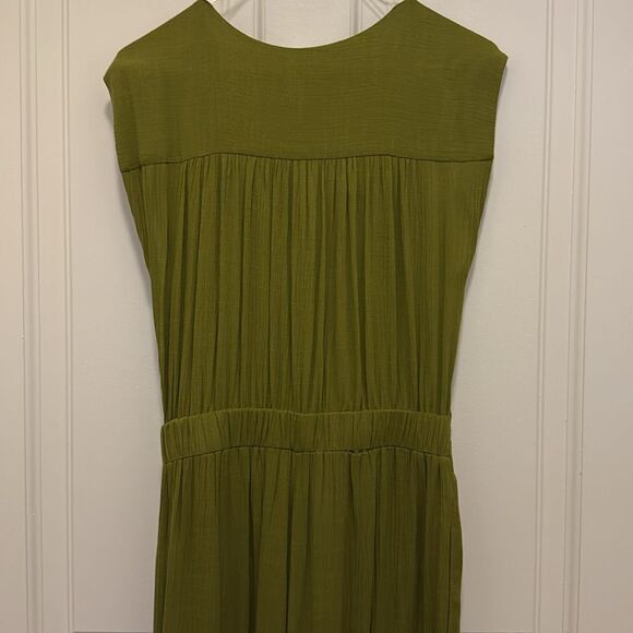 NWOT Be Cool Pleated Wrap Wide Leg Jumpsuit. Green. Size Small. - Picture 5 of 10